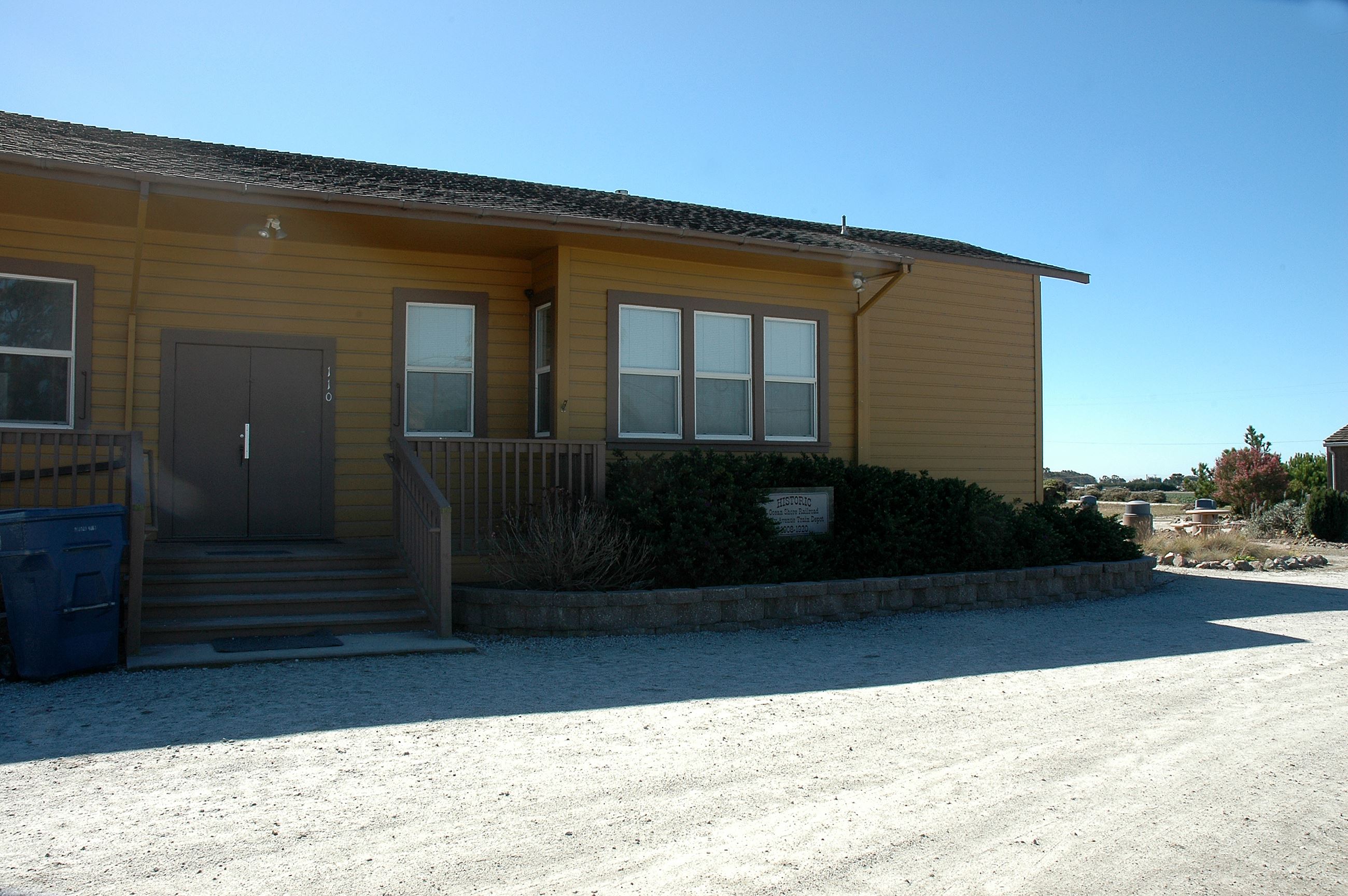 Old-Train-Station-042